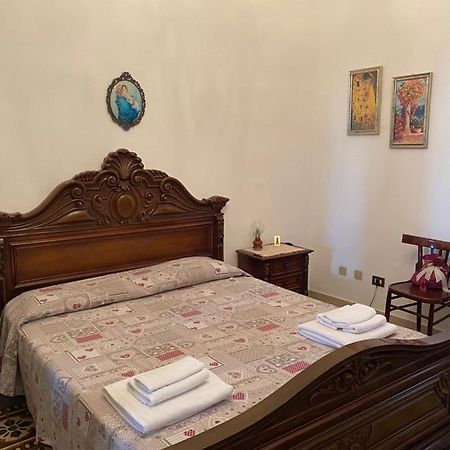 Civico 11 Holiday Home Collepasso ภายนอก รูปภาพ